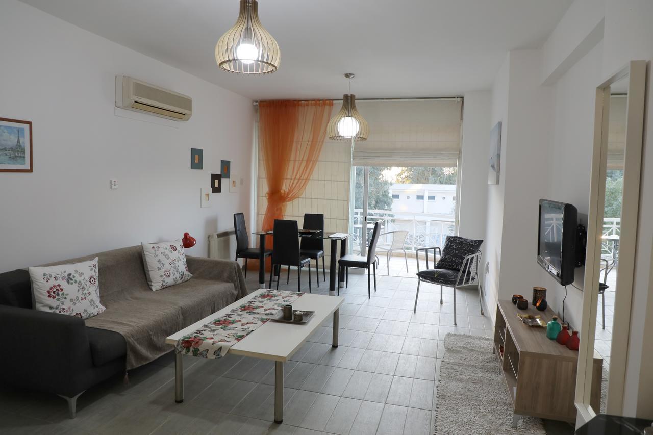 Bianco E U Apartment Нікосія Екстер'єр фото