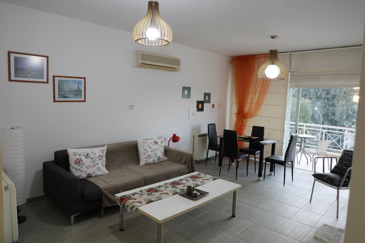 Bianco E U Apartment Нікосія Екстер'єр фото