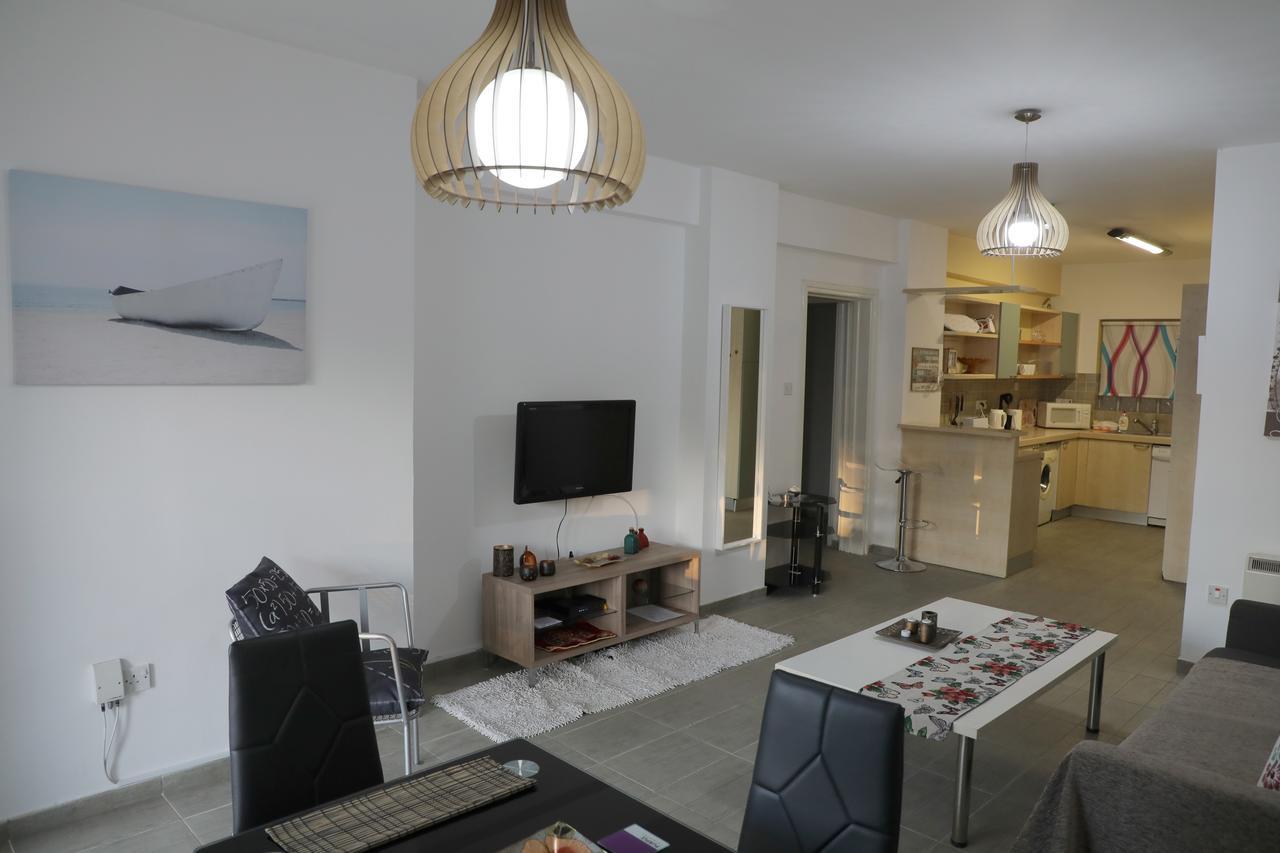 Bianco E U Apartment Нікосія Екстер'єр фото